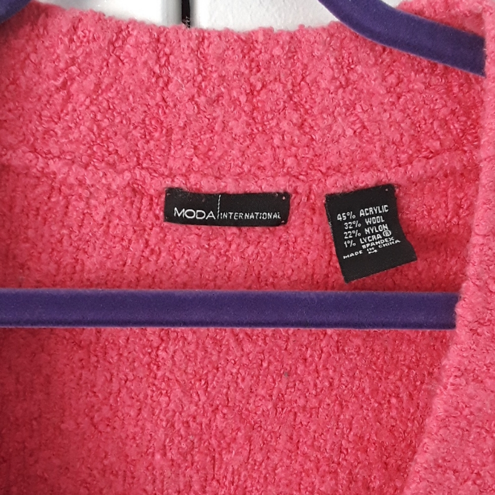 Sweater - Picture 3 of 4